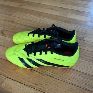 Adidas Mens Predator Sneakers - Neon Yellow and Black